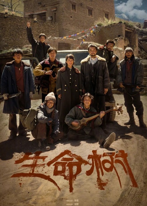 反差好大啊瘦瘦的很可爱萝莉的外表却是御姐的声音全身白虎嫩逼都粉穿上黑丝挑逗弟弟操她 - AK传媒
